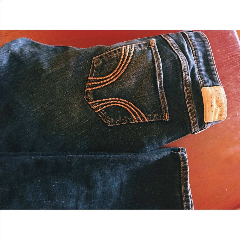 Hollister high waisted skinny jeans💙